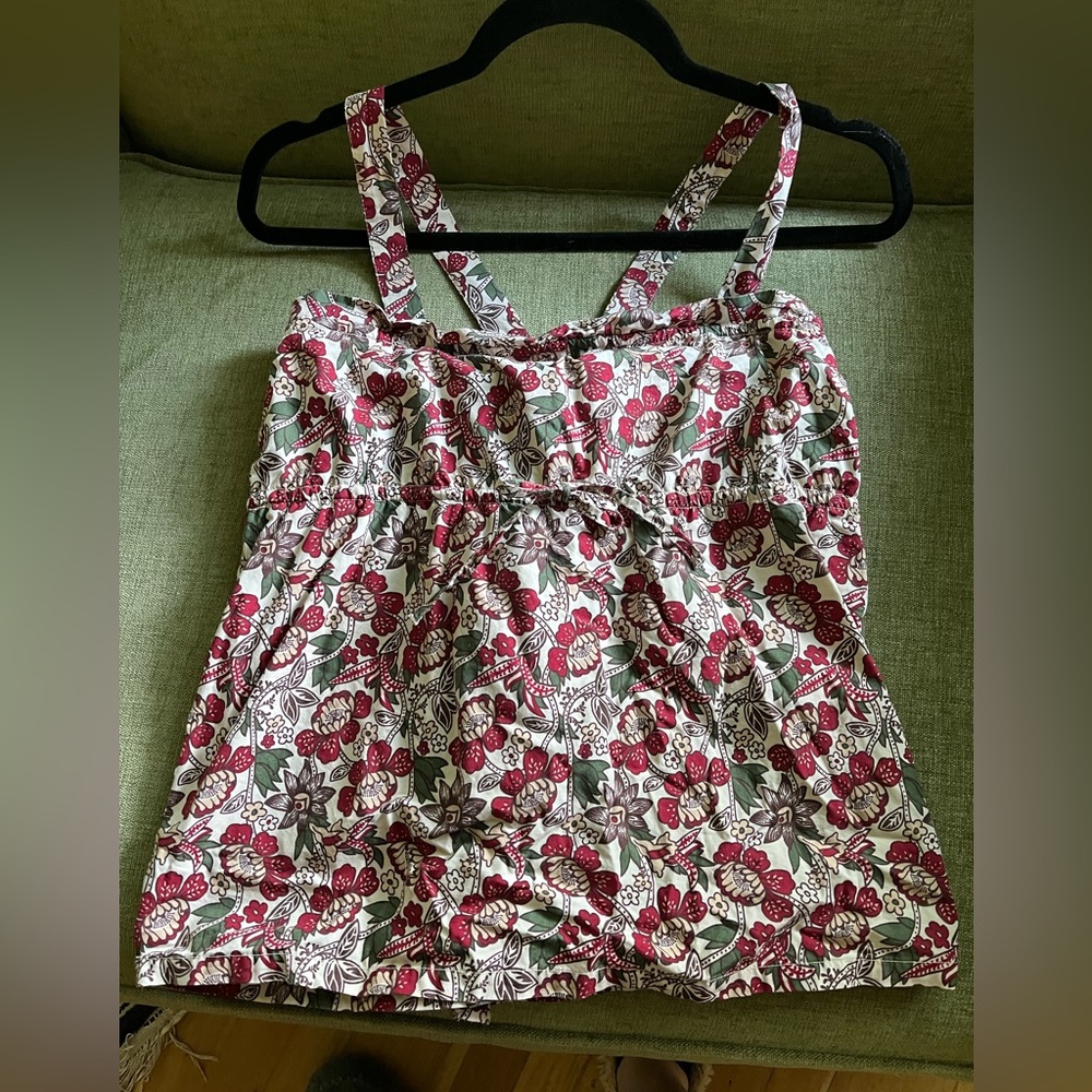 Pretty Summer Top